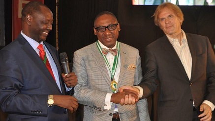 (L-r): Peter Mutie, outgoing president, African Public Relations Association (APRA) presenting the newly elected President Yomi Badejo-Okusanya to delegates, while Bart de Vries, president, International Public relations Association (IPRA) looks on at the just concluded APRA Calabar 2016, Cross Rivers State.